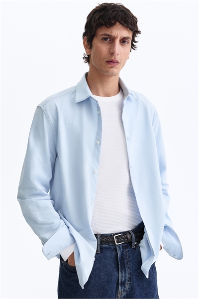 Рубашка облегающего кроя из четырехстороннего стретча артикул 1311969002