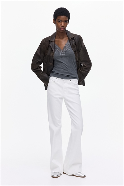 Топ с кружевной отделкой артикул 1324005003