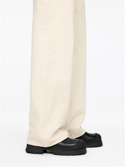 Кожаные сапоги артикул 1295274001