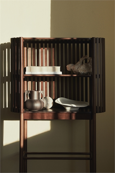 Деревянный шкаф артикул 1254624001