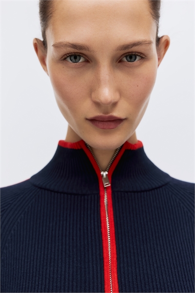 Свитер с застежкой-молнией и ребристым узором артикул 1326052002