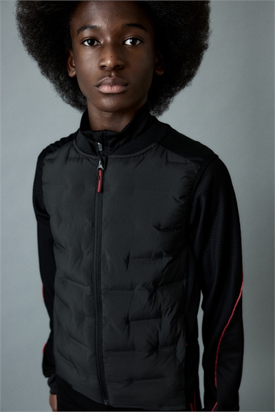 Футбольный жилет Regular Fit с утеплителем и технологией ThermoMove™ артикул 1318108001