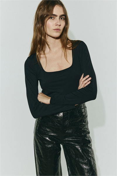 Боди с длинными рукавами и стрингами артикул 1324026004