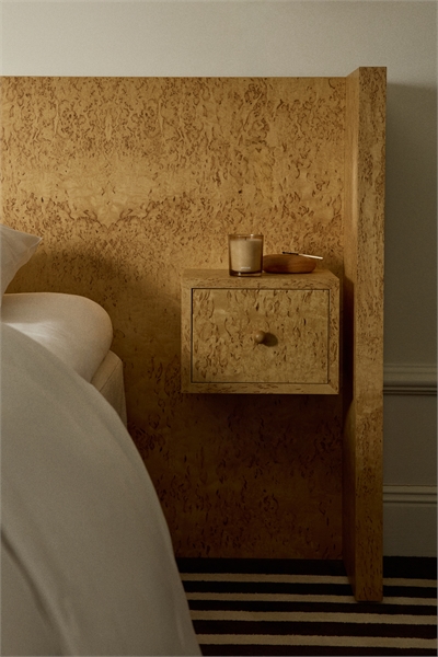 Ароматическая свеча в стеклянном держателе артикул 1249271008