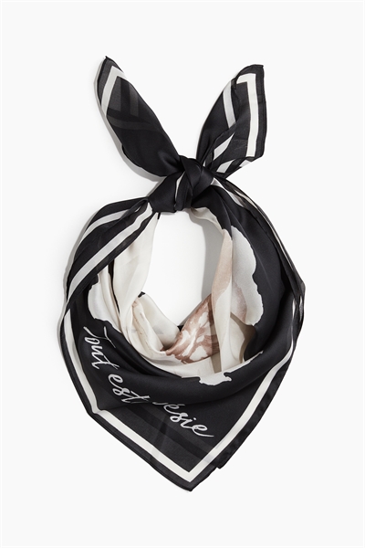 Шарф с узором артикул 1229036005