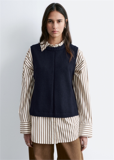 Вязаный свитер-жилет артикул 1283911002