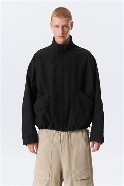 Свободная спортивная куртка артикул 1331501001