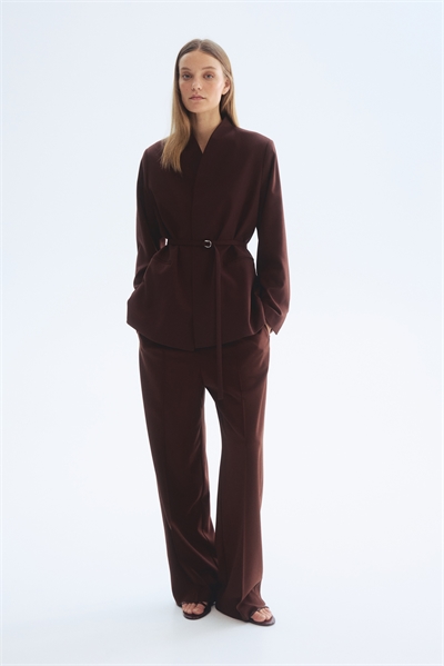 Блейзер с поясом большого размера артикул 1321377001