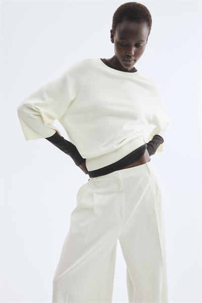 Топ из тонкой вязки артикул 1332120003