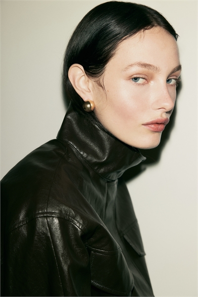 Водонепроницаемые серьги-гвоздики артикул 1336067001