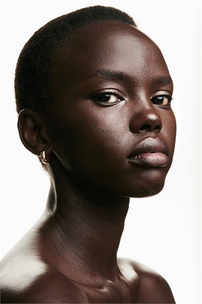 Тональный крем Prowear Flawless Foundation артикул 1198471040