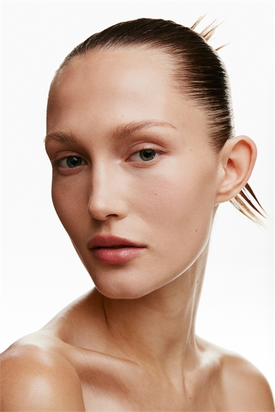 Тональный крем Prowear Flawless Foundation артикул 1198471010