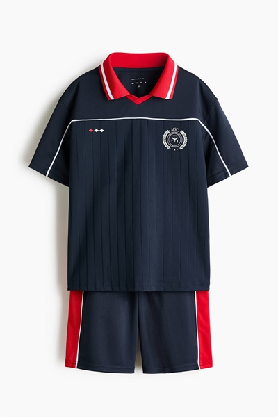 Футбольная форма DryMove™, шорты и футболка артикул 1319510001