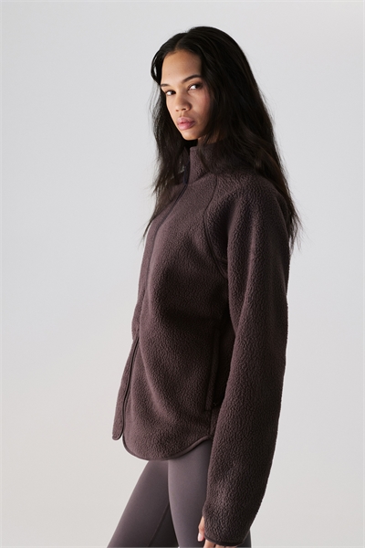 Плюшевая спортивная куртка артикул 1253652013