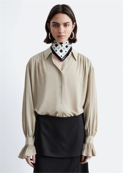 Блузка с завязками и сборками артикул 1325585003