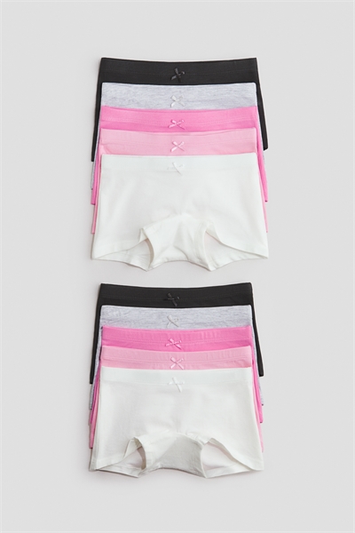 Трусы шортики из хлопка в наборе 10 штук артикул 0690054050