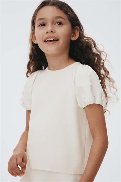 Топ из тонкой вязки с бусинами артикул 1313274001