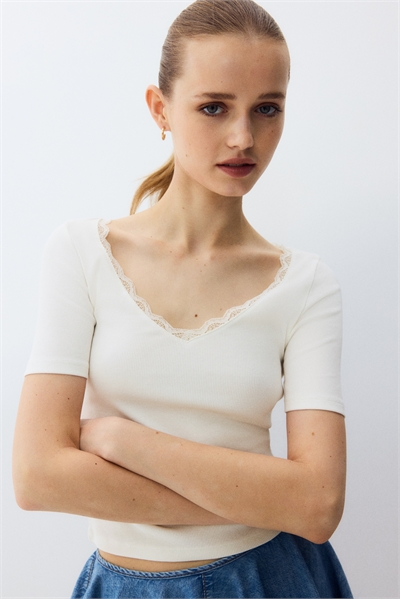 Топ с ребристой вязкой артикул 1314570001