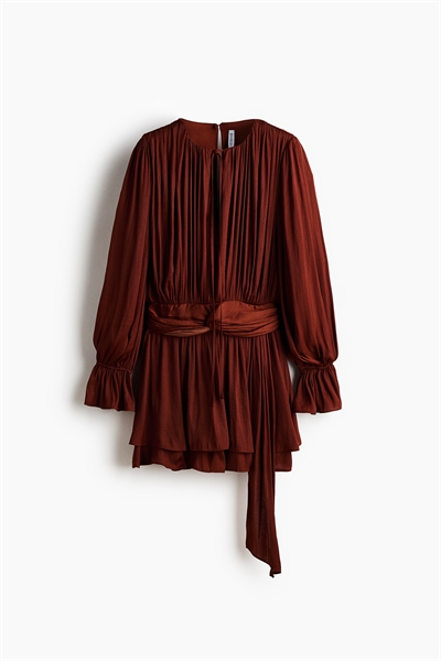 Платье с драпировкой и узлами артикул 1322235003