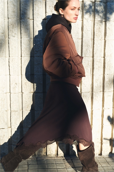 Утепленная куртка-бомбер артикул 1330412001