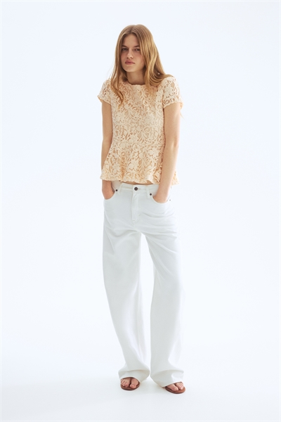 Топ с баской, имитирующий вязаный крючком артикул 1335239001