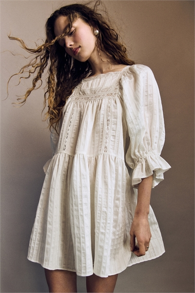 Платье с буфетными рукавами артикул 1336595001