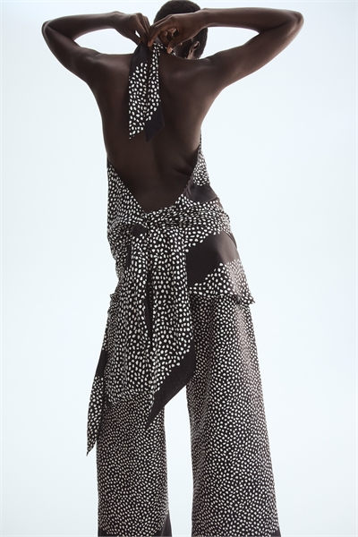 Топ с завязками на шее артикул 1340331001