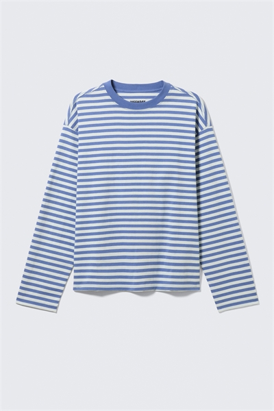 Свободная футболка с длинными рукавами артикул 1256964028