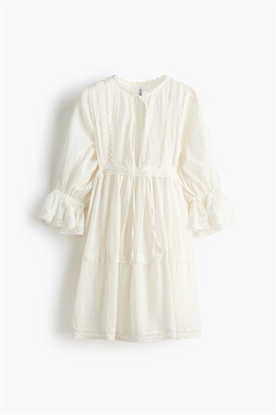 Хлопковое платье с кружевной отделкой артикул 1321942001