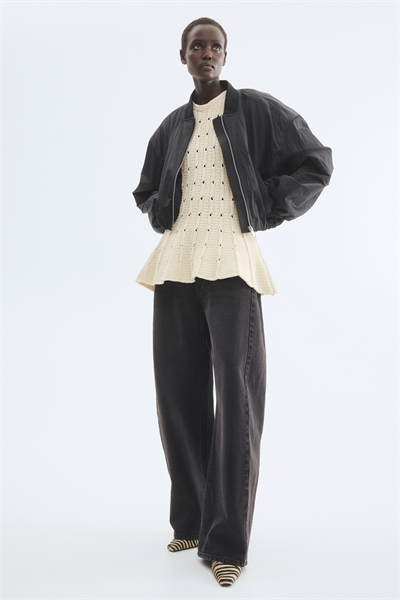 Топ с пеплумом из пуантельевой вязки артикул 1332920001