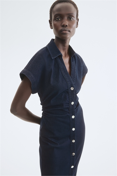 Джинсовое платье с короткими рукавами артикул 1328030001