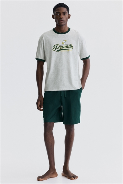 Комплект одежды: шорты и футболка артикул 1336005001