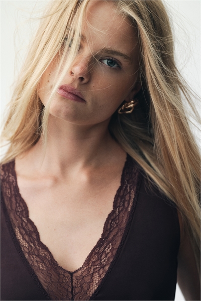 Танга с кружевом артикул 1316755002