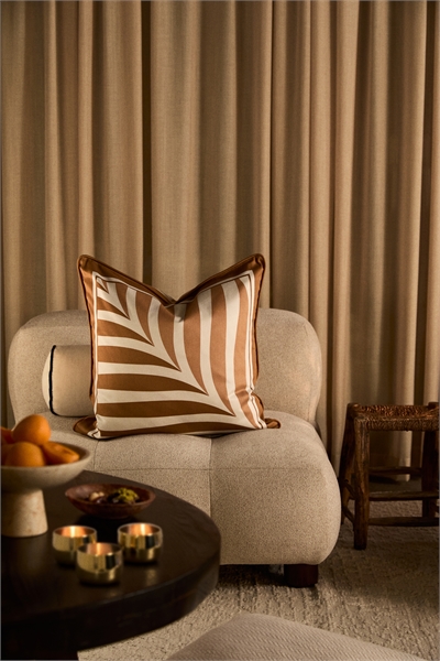 Атласный чехол для подушки с принтом артикул 1311627002