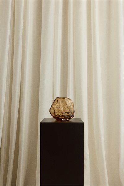 Небольшая текстурированная стеклянная ваза артикул 1312176002