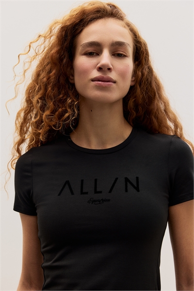 Спортивная футболка Slim Fit артикул 1317911001