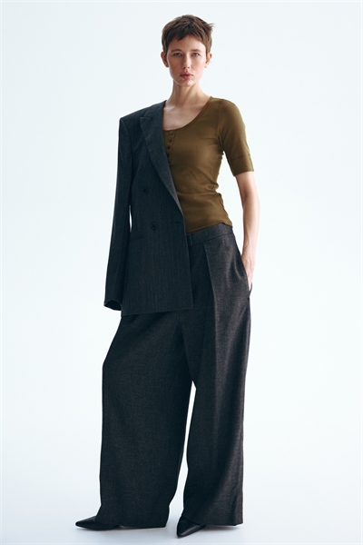 Хлопковый топ с ребристой текстурой артикул 1330226004