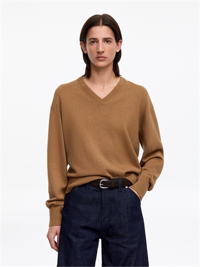 Свитер с V-образным вырезом из хлопчатобумажной шерсти артикул 1332290002