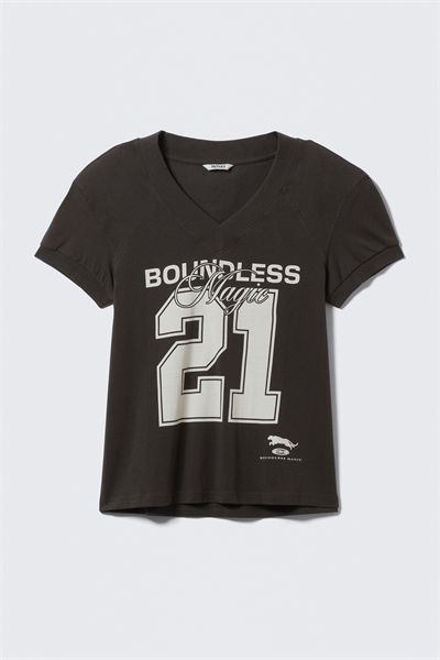 Футболка с графическим V-образным вырезом артикул 1293042003