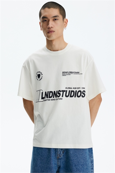 Футболка с принтом в свободном крое артикул 1341723002