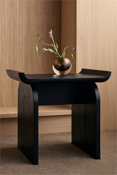 Деревянный табурет артикул 1276528001