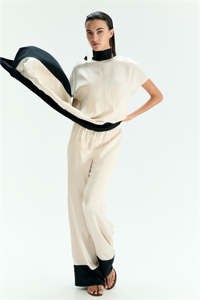 Широкие брюки на шнурке артикул 1314984002