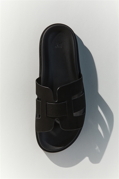 Сандалии артикул 1270652002