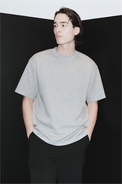 Футболка свободного кроя с эффектом охлаждения артикул 1303273004