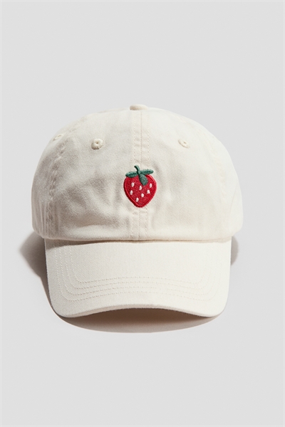 Кепка с вышивкой артикул 1261857011