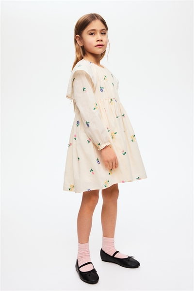 Вышитое хлопковое платье с воланами артикул 1318695001