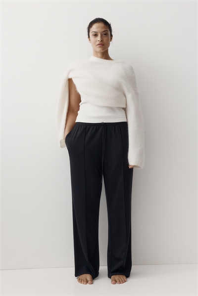 Широкие джоггеры с заутюженными складками спереди артикул 1322896002