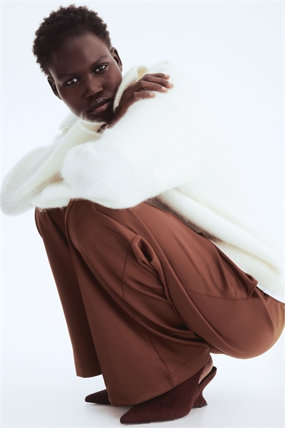 Брюки со складками спереди артикул 1322988004