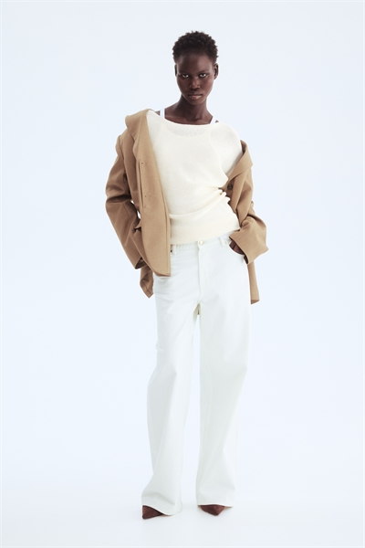 Свитер с круглым вырезом артикул 1323654001