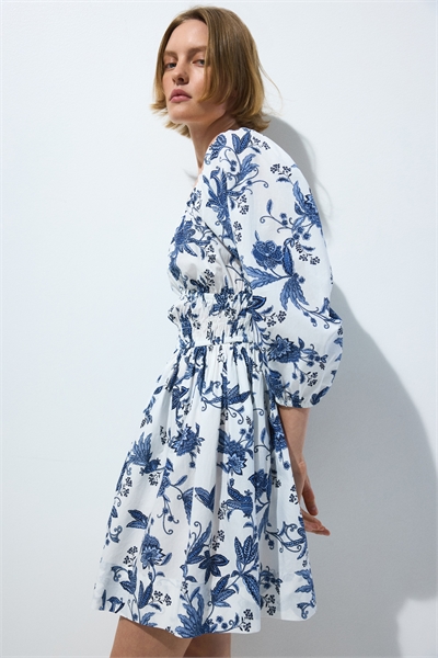 Хлопковое платье с расклешенной юбкой артикул 1328376002